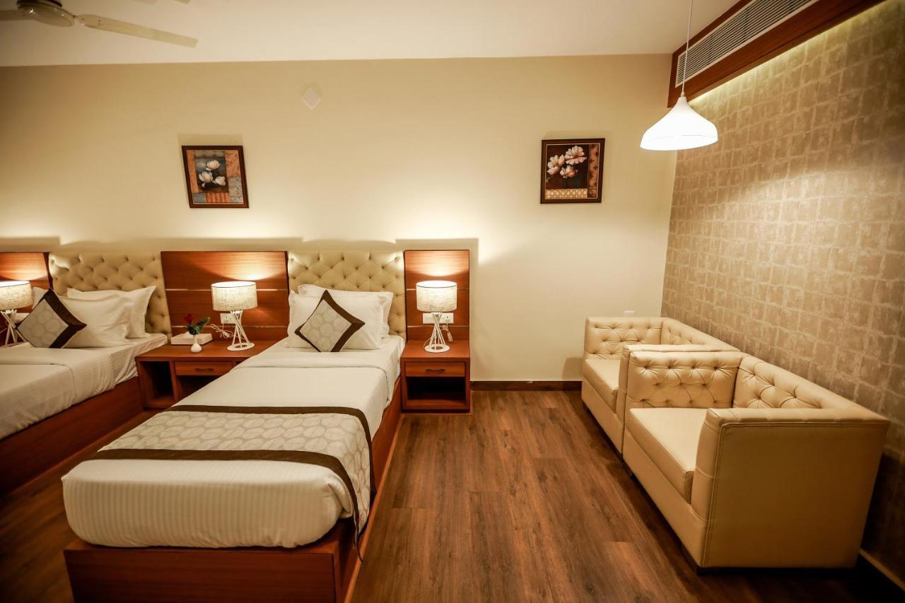 Nesma Palace Kannur Dış mekan fotoğraf